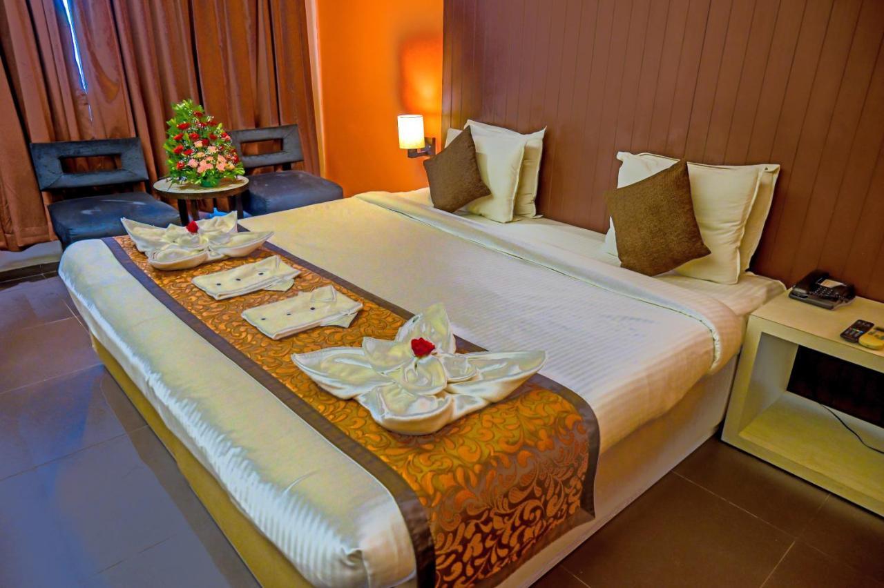 Citrus Hotel Lonavala Eksteriør billede