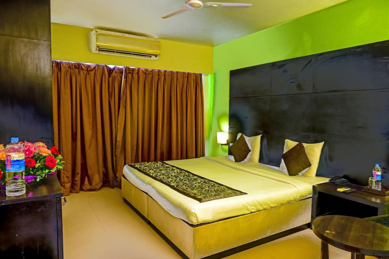 Citrus Hotel Lonavala Eksteriør billede
