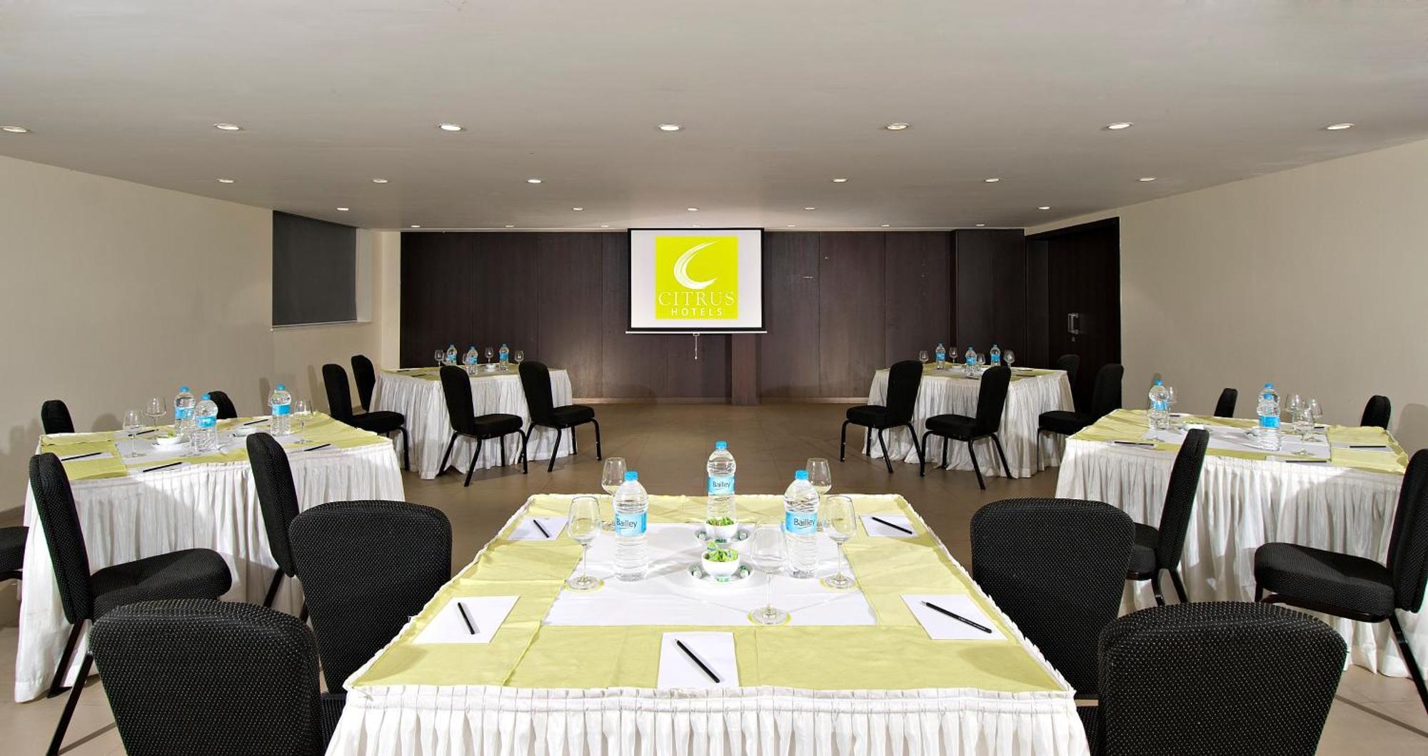 Citrus Hotel Lonavala Eksteriør billede