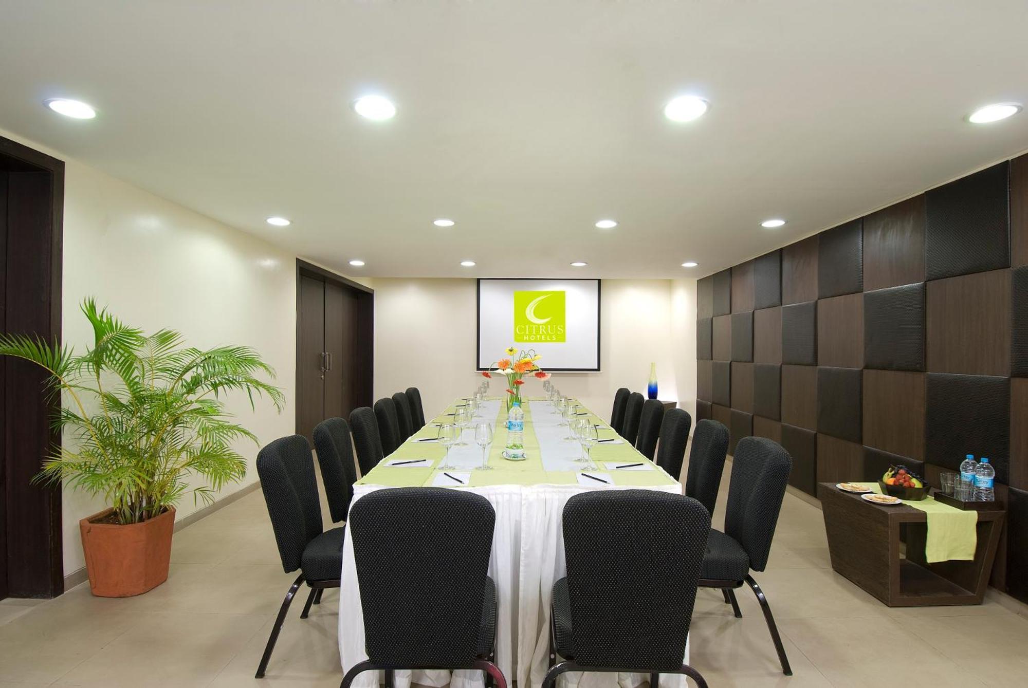 Citrus Hotel Lonavala Eksteriør billede