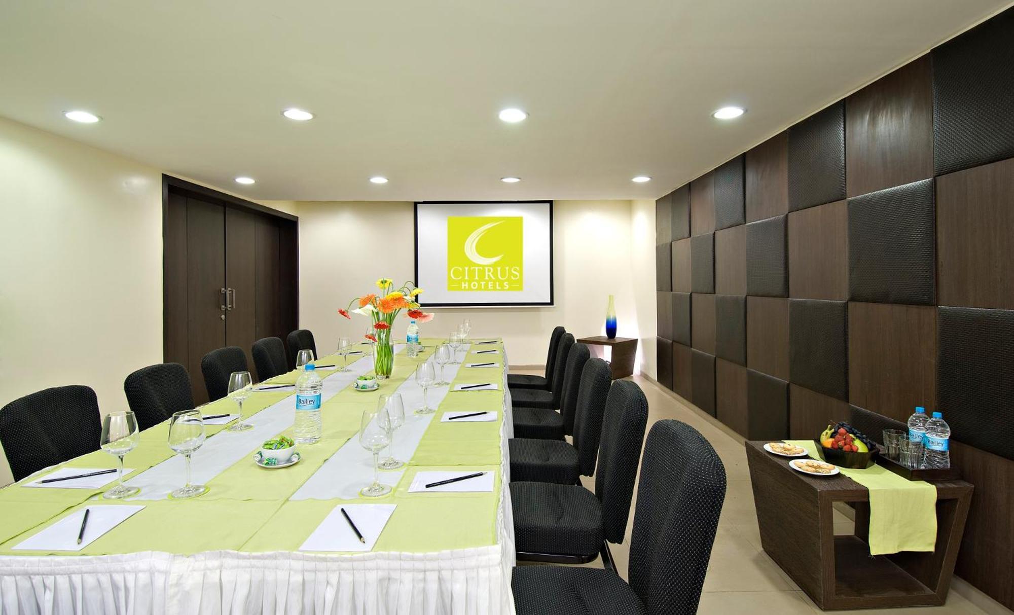 Citrus Hotel Lonavala Eksteriør billede