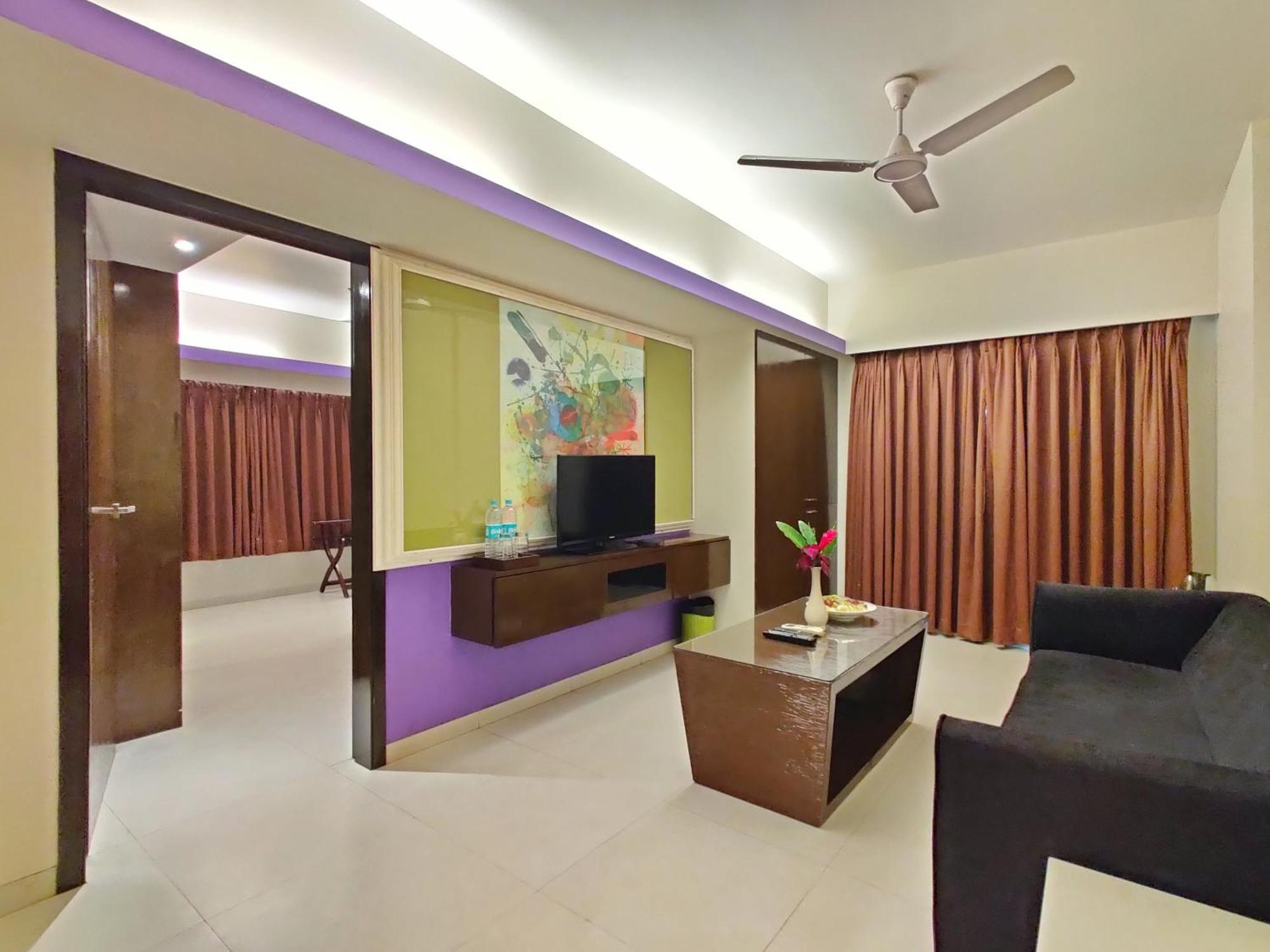 Citrus Hotel Lonavala Eksteriør billede
